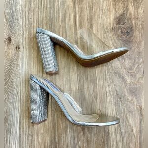 Steve Madden Clear Slip On Rhinestone Sandals Chunky Block Heel Mules Size 6 EUC